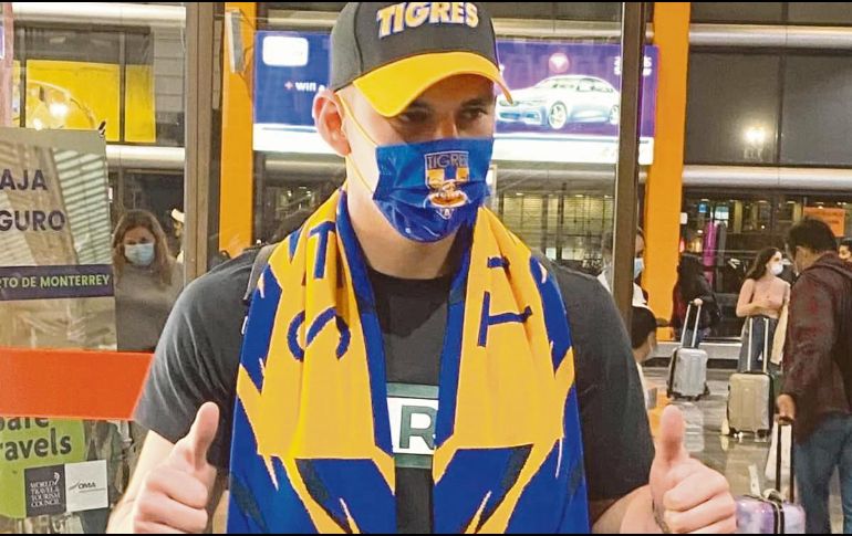 Apenas en su segundo día en Monterrey, Jesús Angulo fue aislado de su nuevo equipo. ESPECIAL