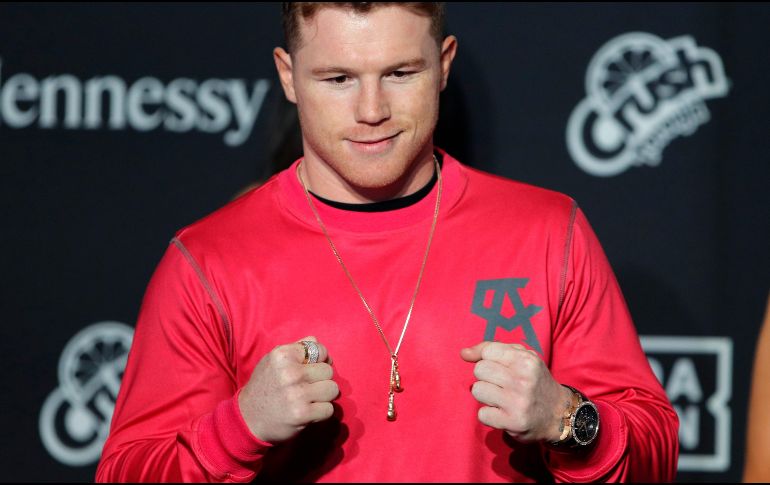 Usuarios le desearon feliz cumpleaños al “Canelo” y reaccionaron ante la ternura que el video de su hija les generó. AP / ARCHIVO