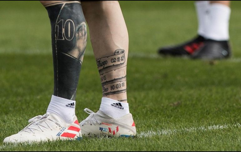 Los tatuajes están mal vistos entre la sociedad mayoritariamente conservadora de China, pero empiezan a popularizarse entre la juventud de las grandes ciudades. EFE / ARCHIVO