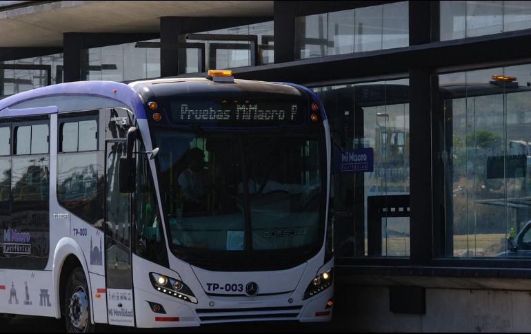 El gobernador subrayó que con Peribús, los ciudadanos ahorrarán tiempos en traslado. ESPECIAL / Gobierno de Jalisco