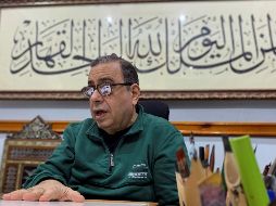 Mosaad Kodehir. El artista islámico hace un llamado para conservar esta expresión artística.  EFE/I. Martín