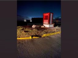 De acuerdo con el edil morenista que concluyó su gestión ayer viernes, fue creada por artesanos del municipio de Tlalpujahua, Michoacán y, tiene un tamaño de 1.80 metros de altura, tuvo un costo de 50 mil pesos, con cargo al alcalde. ESPECIAL