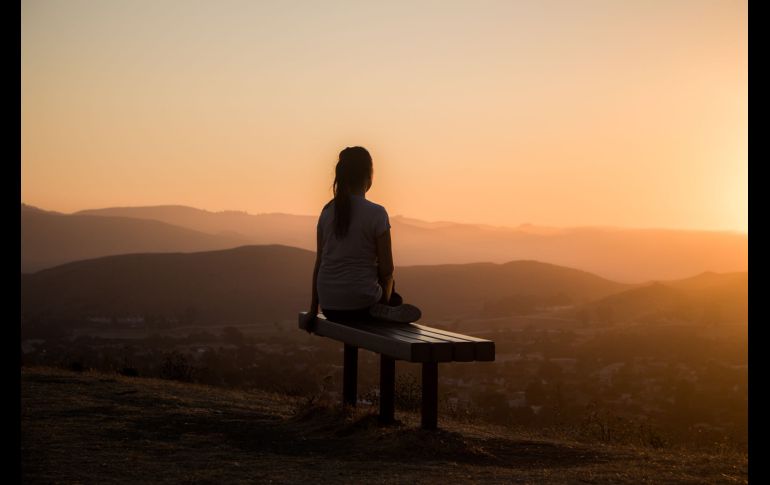 Un nuevo año también trae nuevas oportunidades / Photo by Sage Friedman