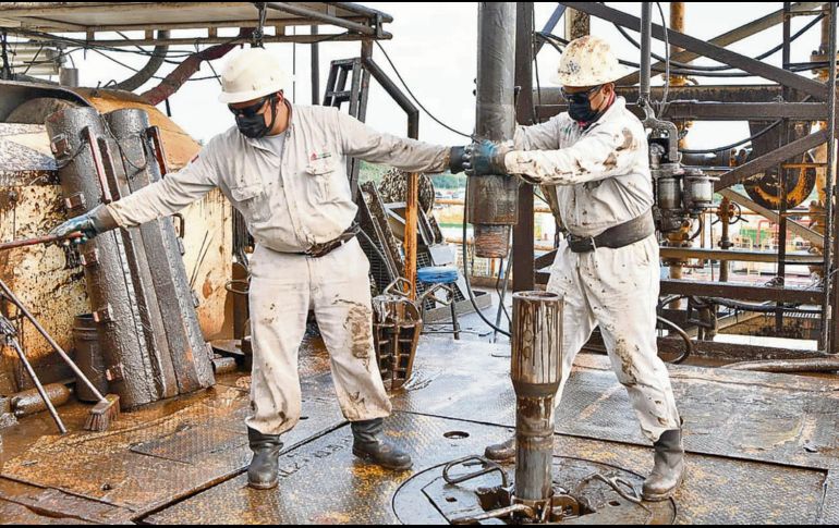 Se espera que se conserve el rumbo definido en mayo de 2021, con un aumento gradual de la producción, de solamente 400 mil barriles diarios. ESPECIAL