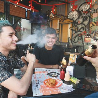 La regulación de los cigarros electrónicos queda en el limbo