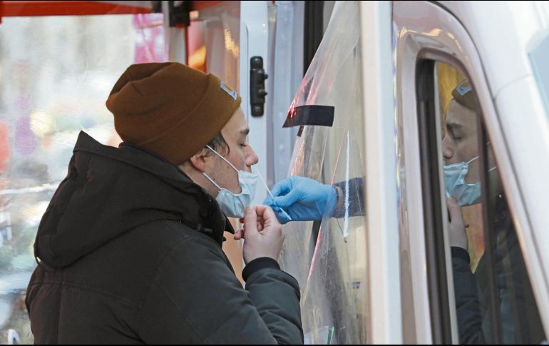 Estados Unidos sigue siendo el país con mayor número de contagios y muertes por COVID-19 del mundo. XINHUA/W. Ying