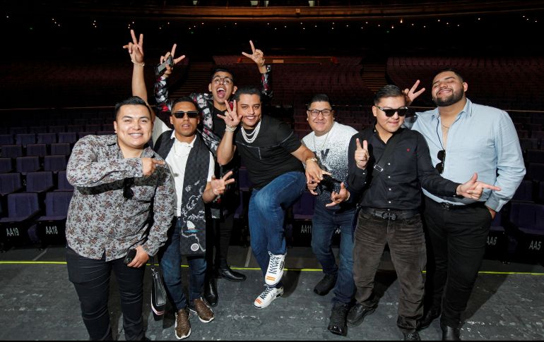 Eduin Caz, líder del grupo, y el resto de sus acompañantes recorrieron el lugar como un gran privilegio. EFE / ARCHIVO