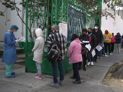 Poco más de 5 mil casos activos de COVID se identificaron ayer en Ciudad de México. SUN/ARCHIVO