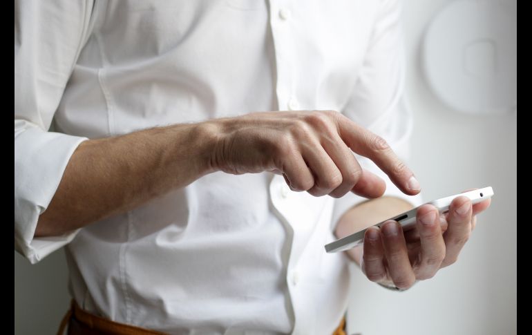 Hoy te presentamos algunas apps que te pueden servir para organizar mejor tus días / Photo by Nordwood on Unsplash