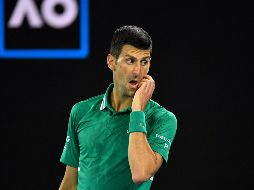 Djokovic regresó a Serbia después de once días de controversia deportiva, judicial y diplomática por su oposición a vacunarse contra el COVID-19. AFP / ARCHIVO