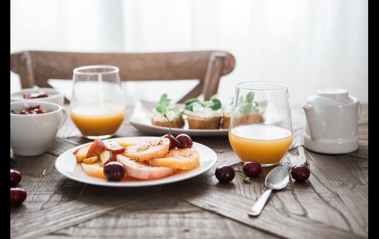 Dale prioridad a tu salud en este nuevo año / Photo by Brooke Lark on Unsplash