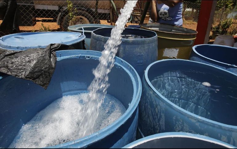 El Siapa aclaró que también podría registrarse baja presión en el suministro en los hogares de dichas colonias. EFE / ARCHIVO