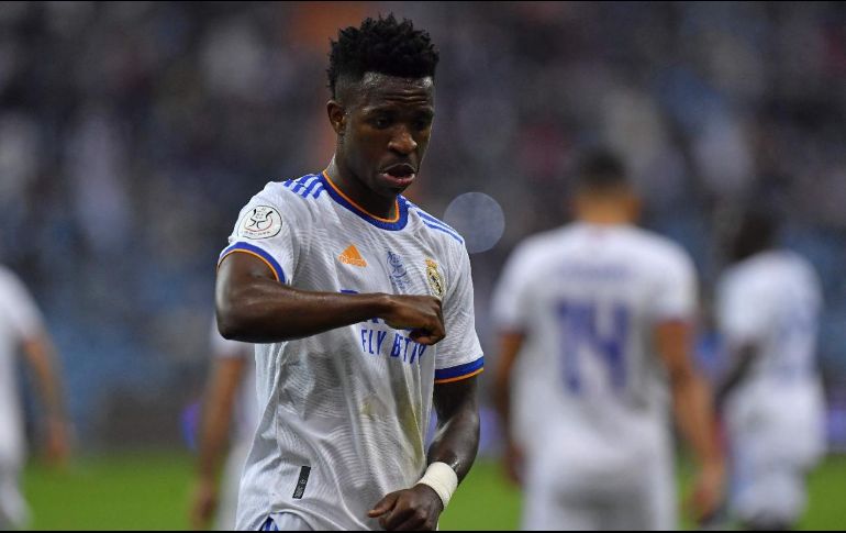 BAILA. Vinícius abrió el marcador ante el Barcelona, revalidando el buen momento que atraviesa. AFP/F. Nureldine