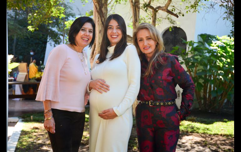 Armida de Fernández , Armida Fernández y Magui Cervantes. GENTE BIEN JALISCO/MARIFER RACHED
