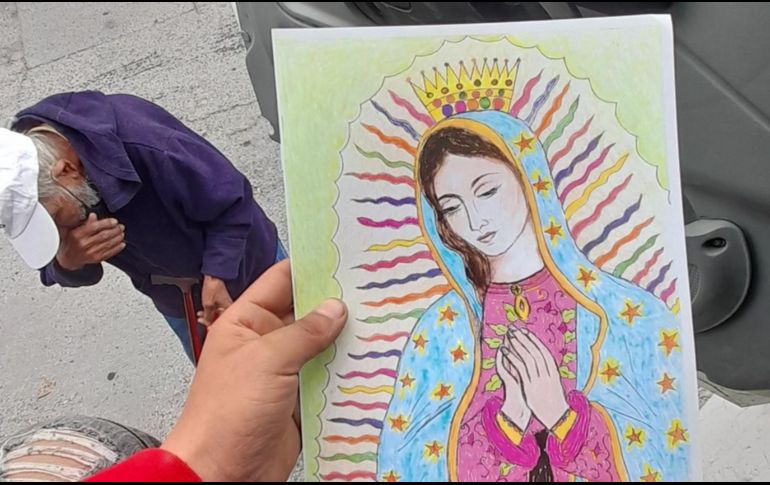 Luego de que se diera a conocer la historia, varias personas divulgaron el domicilio de don Armando para que quien así lo deseara le llevara víveres. FACEBOOK/Hector Villanueva