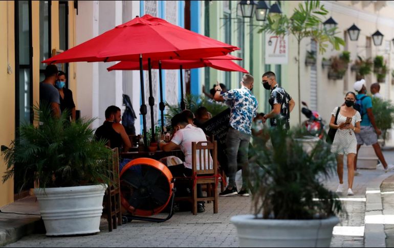 Se supervisará que restaurantes bares también soliciten el certificado debido a que muchos de estos lugares aprovechan su licencia de 