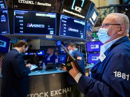 El parqué neoyorquino comenzó la jornada en mixto, con el Dow Jones ya en números rojos. AP/C. Crow