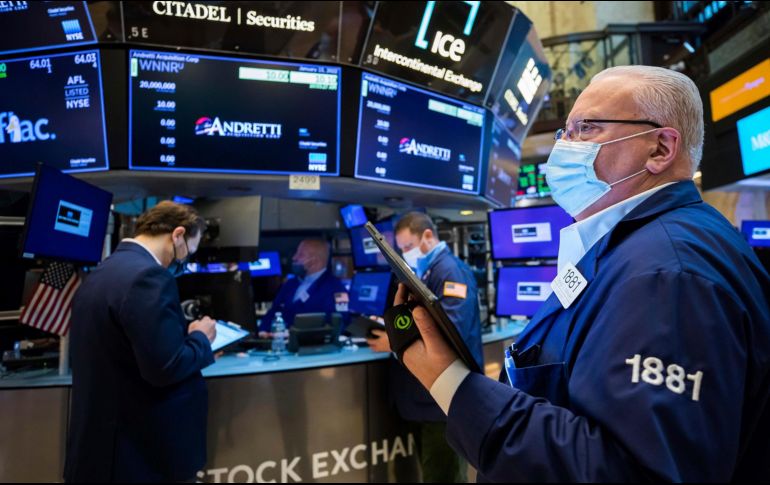 El parqué neoyorquino comenzó la jornada en mixto, con el Dow Jones ya en números rojos. AP/C. Crow