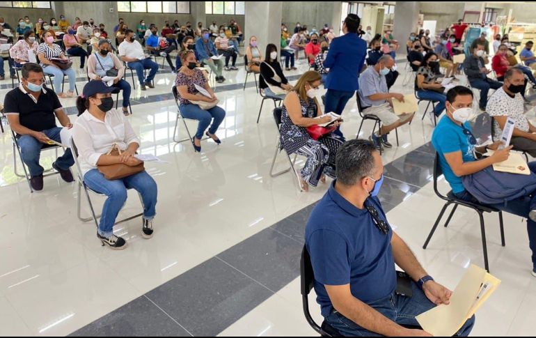 Al menos 1.3 millones de jaliscienses forman parte del grupo de rezagados. TWITTER/@saludjalisco