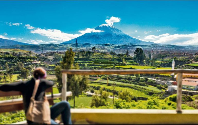 La campiña arepiqueña. Pintada de verde en primavera y verano.  ESPECIAL/Peru travel