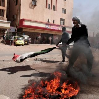 Protesta contra el golpe de Estado en Sudán deja siete muertos