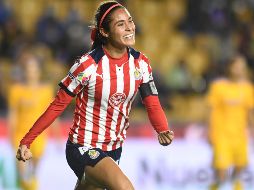 Fue con un espectacular remate de palomita que Joseline Montoya pudo empatar el juego para las Chivas. IMAGO7/A. Jiménez