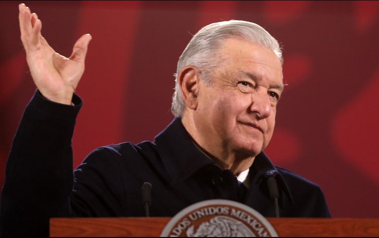 En Palacio Nacional, AMLO señaló que a sus opositores no les importa la vida de los representantes de los medios. EFE/S. Gutiérrez