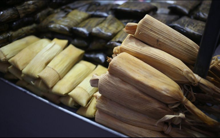 Los tamales son uno de los platillos insignia de la gastronomía mexicana. NTX/ARCHIVO