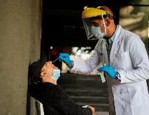 Se estima que en Jalisco hay 11 mil 248 casos activos de la enfermedad; la ocupación hospitalaria se ubica en 34.67 %. EL INFORMADOR/G. Gallo