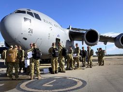 Australia y Nueva Zelanda mandaron dos buques militares hacia el archipiélago con reservas de agua y una planta desalinizadora con capacidad de filtrar 70 mil litros diarios. EFE / ARCHIVO