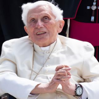 Benedicto XVI revisará informe que lo acusa inacción en casos de pedofilia en Alemania