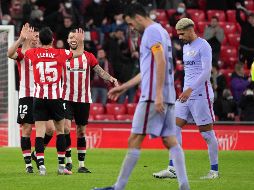 FUERA. Barcelona cayó de la Copa, la Supercopa y la Champions. En Liga están a 17 puntos del líder. AFP/C. Manso