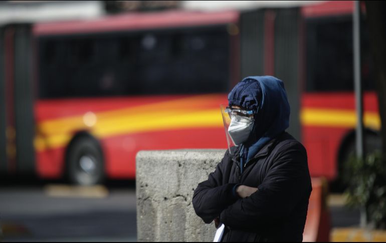 De la cifra de casos confirmados, hay 342 mil 788 activos en el país. XINHUA/F. Cañedo