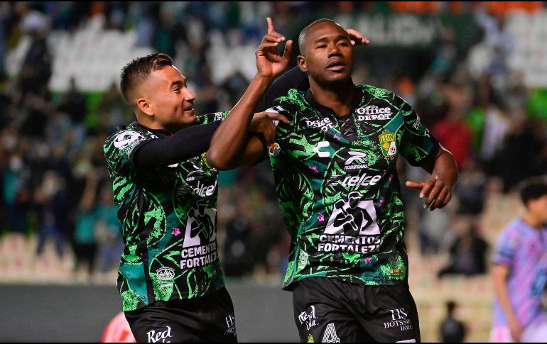 ZARPAZO. Desde el minuto uno, León ya lo iba ganando. IMAGO7