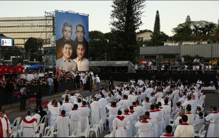 Grande mantuvo “una palabra enérgica y cuestionante” y Spessotto el valor de “enterrar” a los muertos que los militares dejaban como escarmiento en las calles. EFE/R. Sura