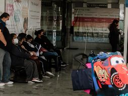 Para evitar aglomeraciones en los hospitales, así como evitar contagios de COVID-19, el IMSS implementó una plataforma en la cual, a través de Internet, se notifica a los pacientes sobre la salud. EL INFORMADOR/G. Gallo