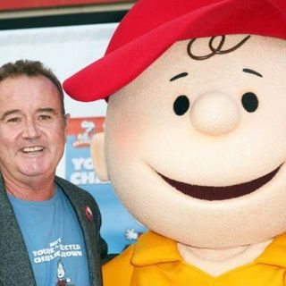 Muere Peter Robbins: Así perdió la vida el actor que dio voz a Charlie Brown