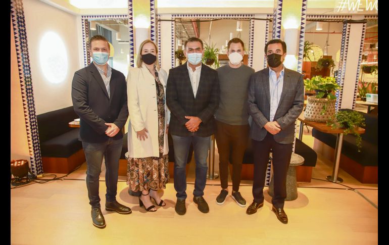 Álvaro Villar, Priscila Nieves, Salvador Zamora, Alejandro Martinez y Juan José Errejón. GENTE BIEN JALISCO/ANTONIO MARTÍNEZ