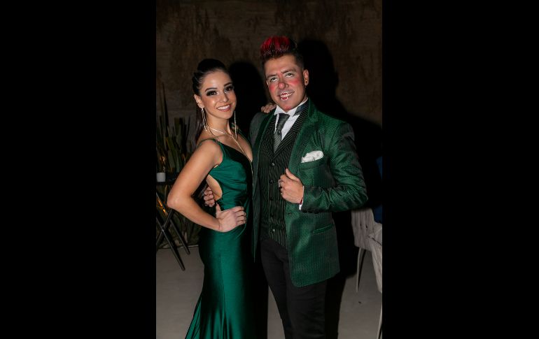 Sasha Pérez y Costel Cienfuegos. GENTE BIEN JALISCO/JORGE SOLTERO