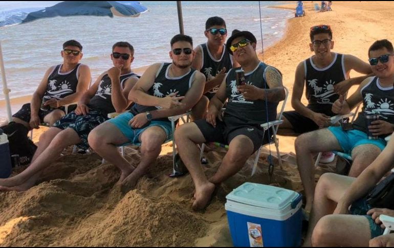 Sebastian Sánchez de Paraguay se dio cuenta que era insuficiente para premiar a quienes habían logrado que su empresa creciera así que los sorprendió con unas vacaciones. ESPECIAL