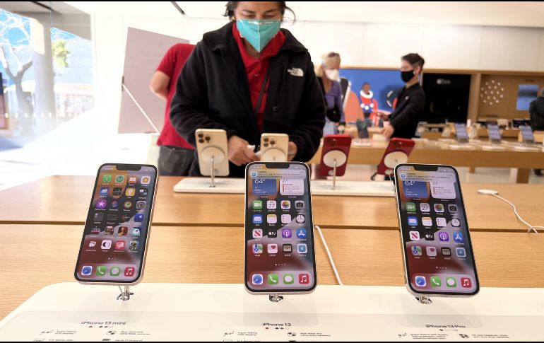 Por detrás de Apple, el top 5 lo completan marcas locales como Oppo, Honor, Xiaomi y Vivo. AFP/J. Sullivan