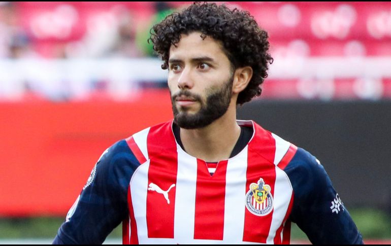 Este fue el tercer caso positivo de COVID-19 que Chivas reportó durante la semana, pues anteriormente se infectaron Jesús Angulo y Cristian Calderón. IMAGO7 / ARCHIVO