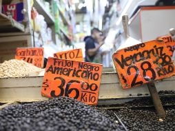 México tuvo en 2021 un crecimiento anual de 4.8% apoyado por el crecimiento del sector industrial, el de servicios y el agrícola. EFE / ARCHIVO