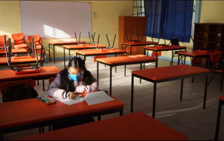 Millones de estudiantes de todos los niveles educativos son beneficiados por el programa becas Benito Juárez. SUN / ARCHIVO