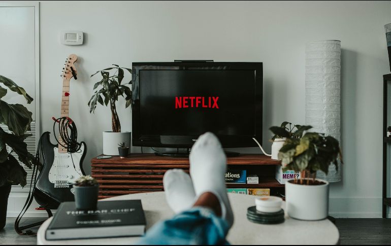 Netflix es la plataforma de streaming más usada por los suscriptores. ESPECIAL / Photo by Mollie Sivaram on Unsplash