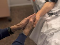 El gobernador de Jalisco afirmó que sólo 5.2% de quienes se contagian necesitan hospitalización. EFE / ARCHIVO