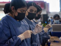 La vacunación en la metrópoli se realiza en los macromódulos de manera rápida. ESPECIAL