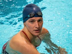La polémica en torno a Lia Thomas, de 22 años, surgió por sus muy buenos resultados esta temporada, su primera en la categoría femenina. AFP / ARCHIVO