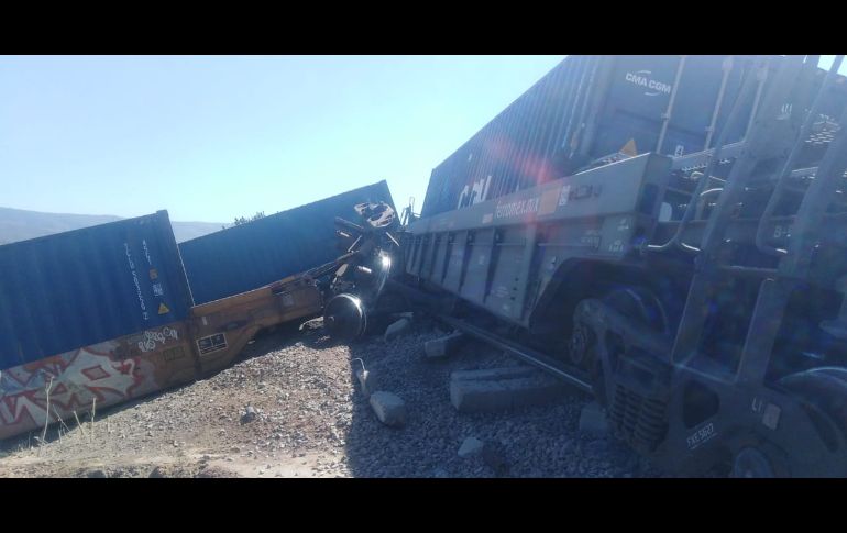 Los contenedores de los vagones se encuentran cerrados, sin fuga ni derrame de algún material. ESPECIAL/UEPCBJ