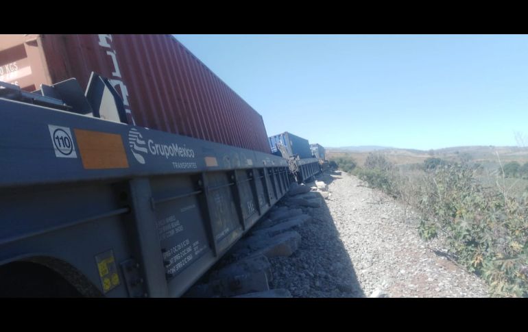 Los contenedores de los vagones se encuentran cerrados, sin fuga ni derrame de algún material. ESPECIAL/UEPCBJ